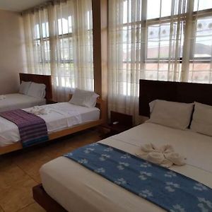 Dreibettzimmer